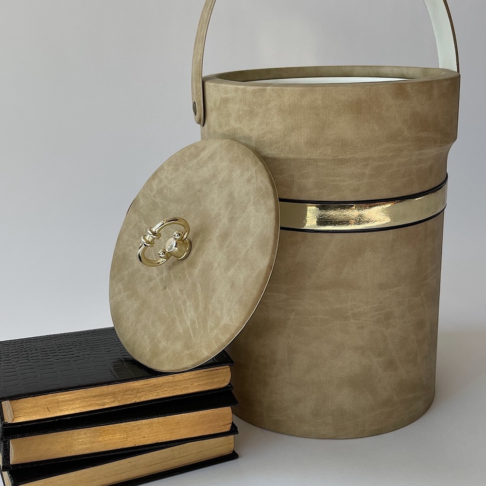 Vintage Shelton Ware Beige Ice Bucket with Gold Ring